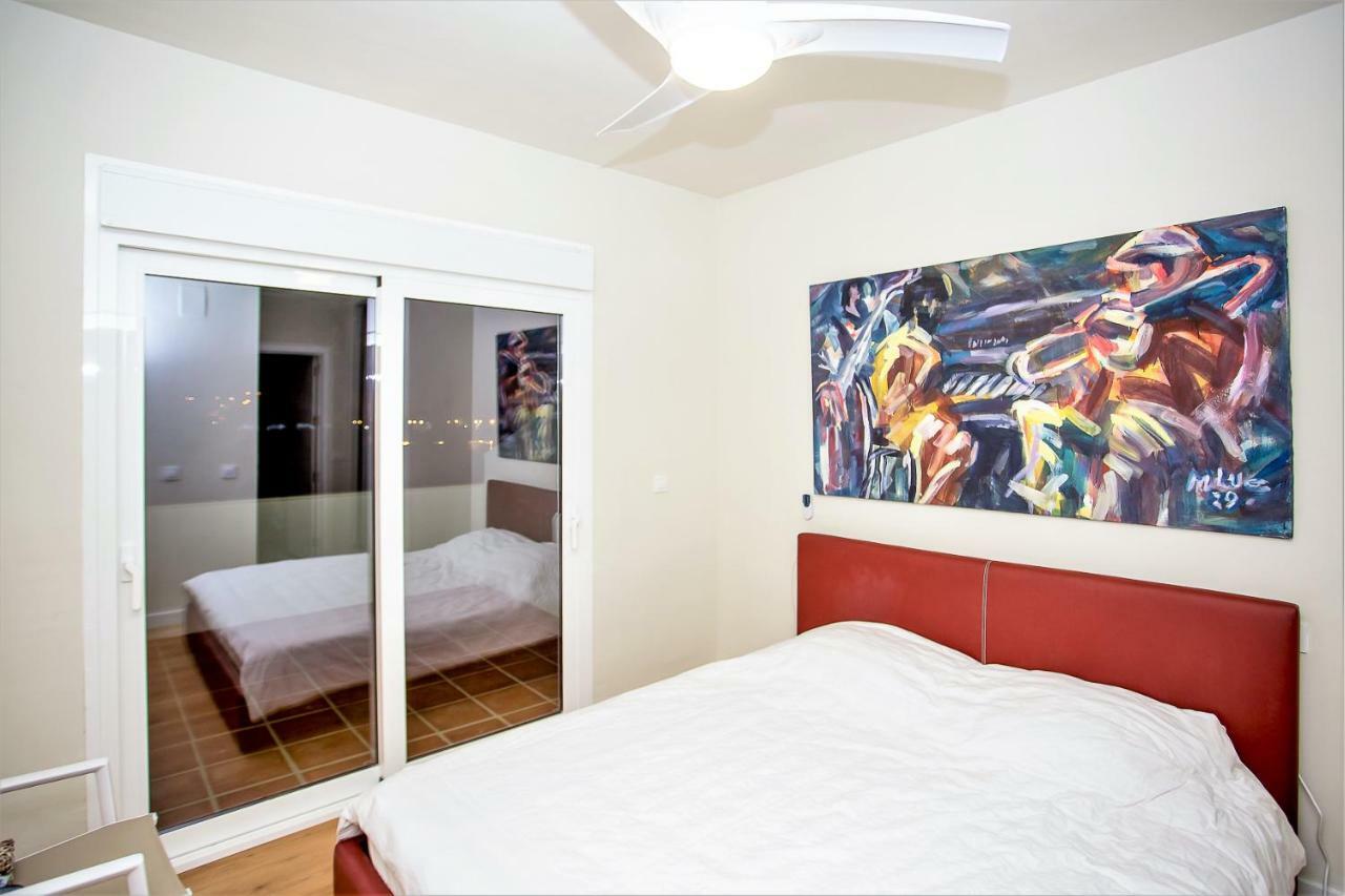 Apartment Luxury With Private Swimming Pool